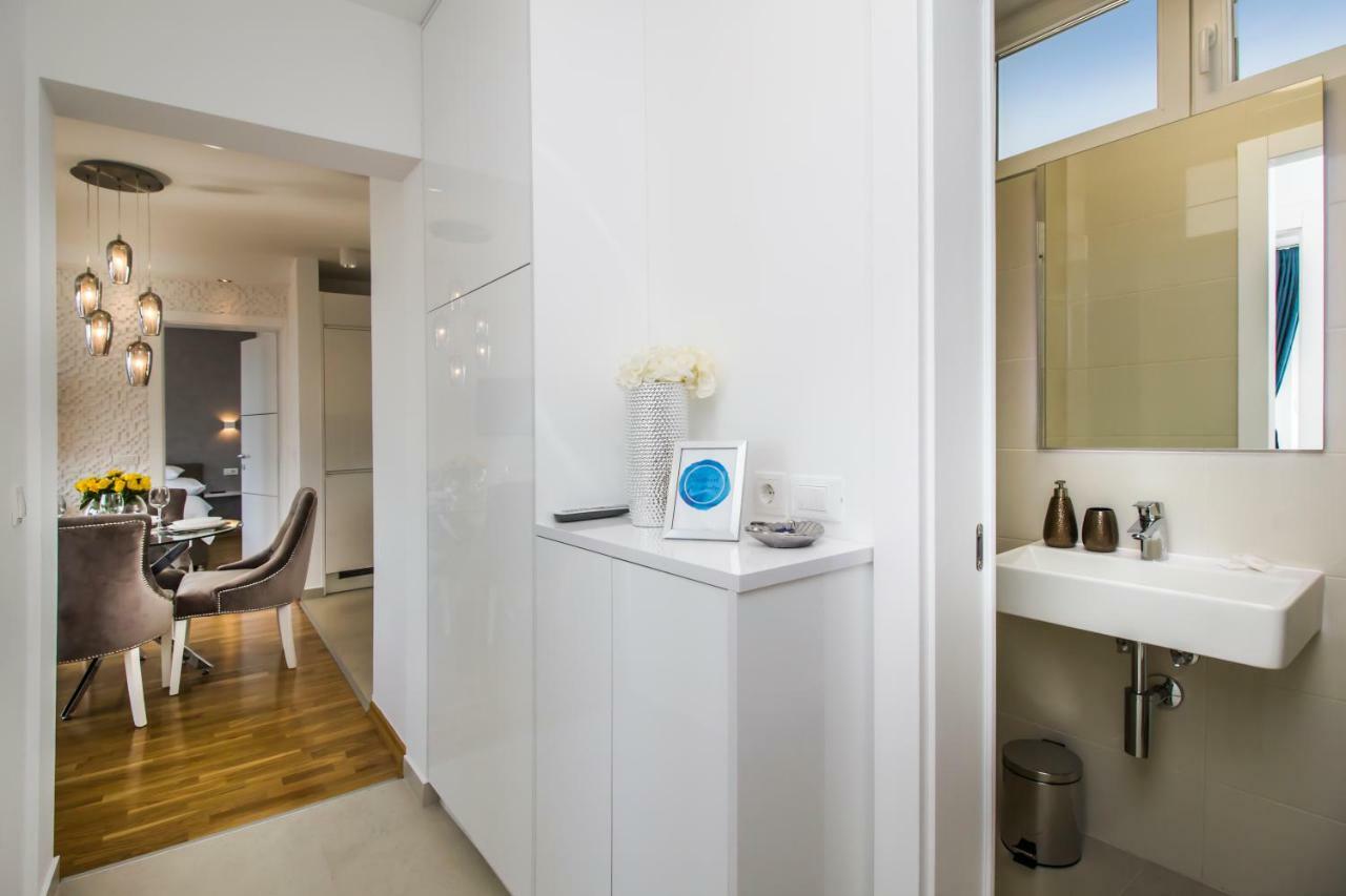 Mar Adentro Makarska Apartment ภายนอก รูปภาพ