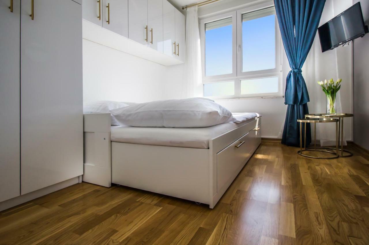 Mar Adentro Makarska Apartment ภายนอก รูปภาพ