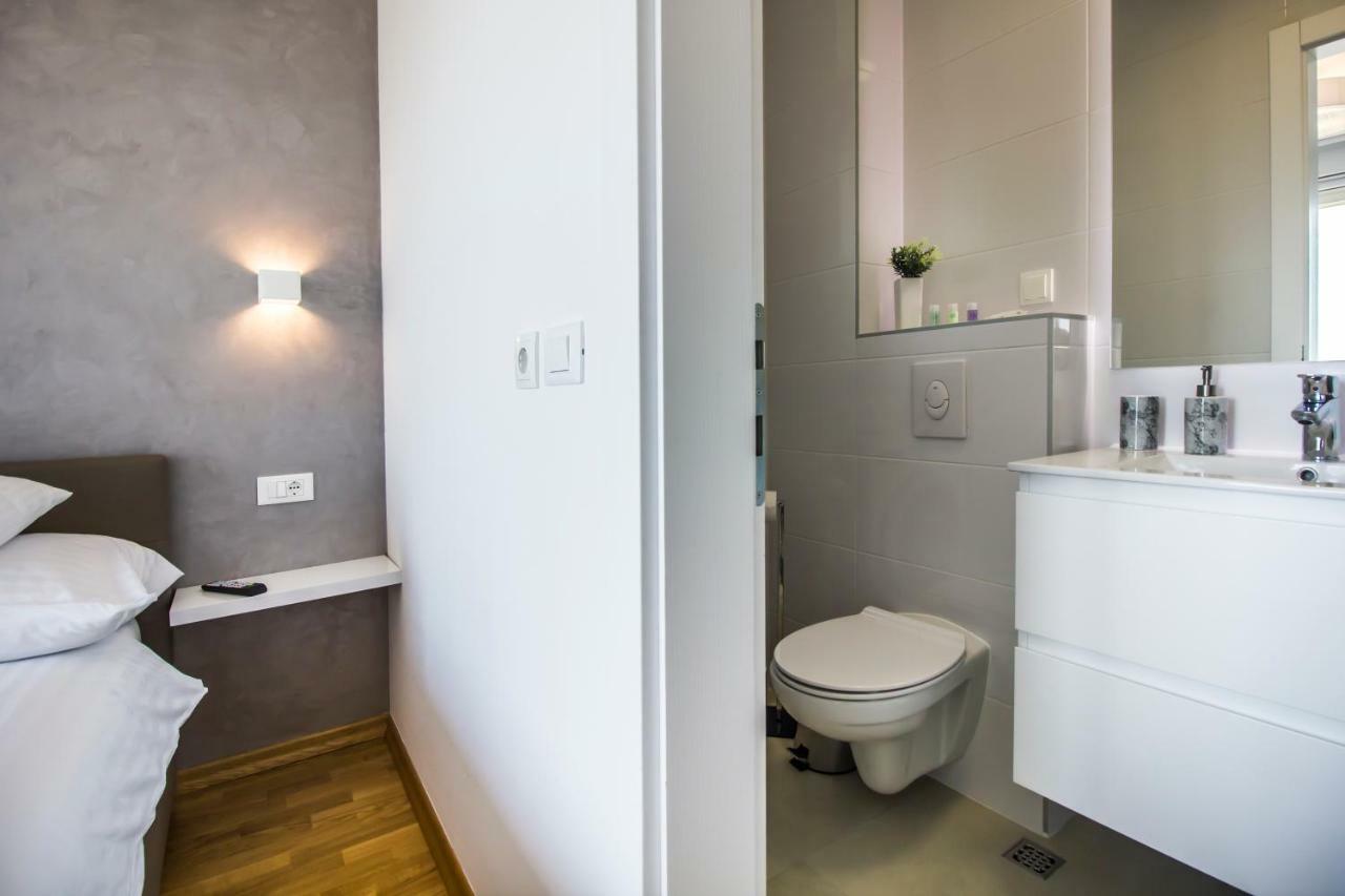 Mar Adentro Makarska Apartment ภายนอก รูปภาพ