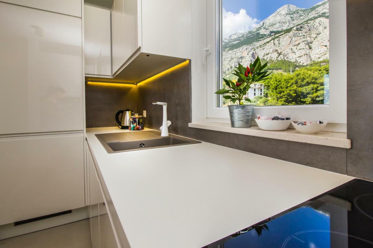 Mar Adentro Makarska Apartment ภายนอก รูปภาพ